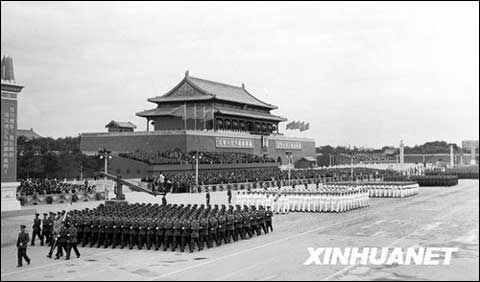图解新中国成立后历届阅兵