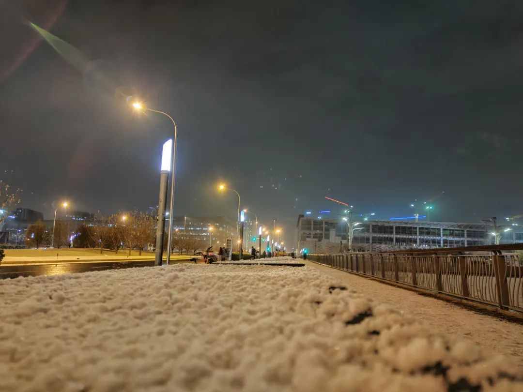 北京又下雪了，2020年最后一场雪，看下有趣的雪景大赛照吧