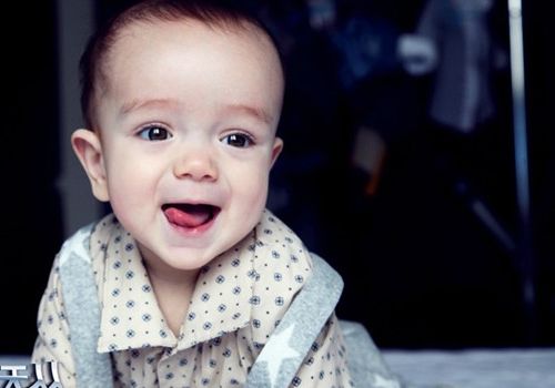 100个好听到爆的男孩名字_精选好听的男孩名