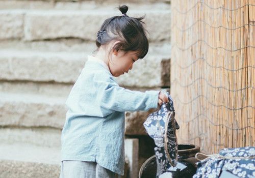 姓范取名字大全两个字女孩 2022温柔文静的范姓女孩名字大全